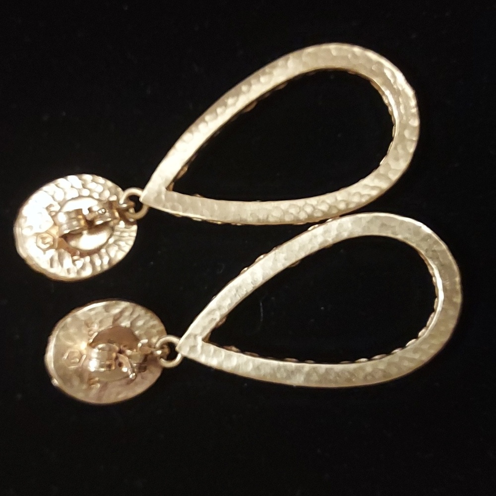 Julie Vos luxury Penelope Statement dangle teardrop earrings gold with pearls - Picture 3 of 5